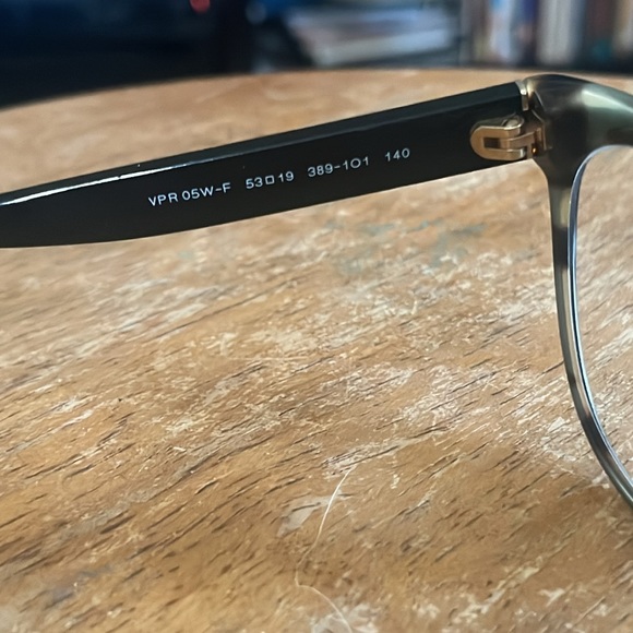 Prada Eyewear Made in Italy - Picture 5 of 9